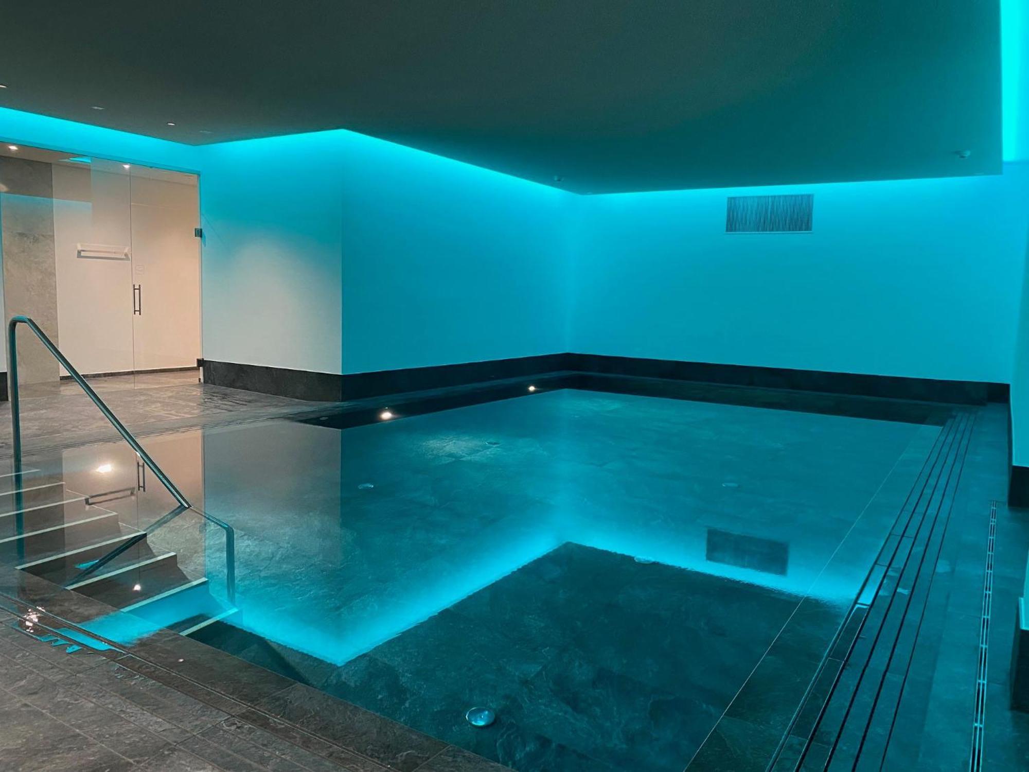 Hotel Helvetia Müstair Buitenkant foto